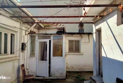Casă cu 3 camere cu Teren 150 Mp în Trocadero - 3