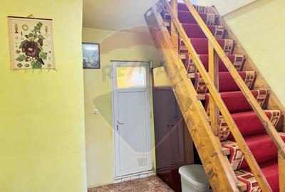 Casă cu 3 camere cu Teren 356 Mp în Central - 10