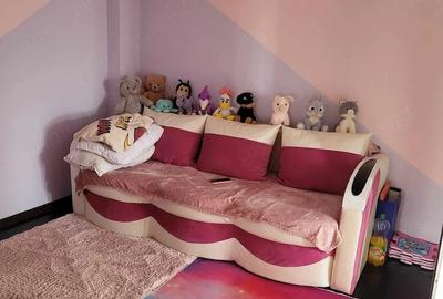 Casă cu Teren 4000 Mp în Central - 4
