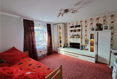 Casa individuala, 6 camere, 300 mp., teren 1150 mp., zona Libertatii. - 6