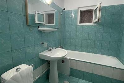 Apartament cu 3 camere de vanzare zona E3 Tulcea - 8