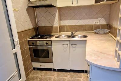 Apartament cu 3 camere decomandat, mobilat în Armeneasca - 6