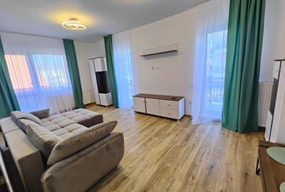 Apartament cu 2 camere decomandat în Tractorul