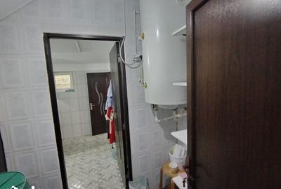 Casă cu 5 camere cu Teren 2166 Mp în Somova - 16
