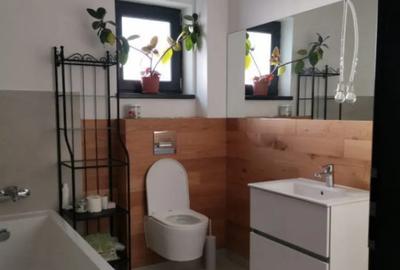 Casă cu 8 camere cu Teren 408 Mp în Central - 6