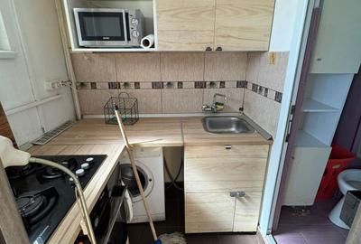 Titan Trapezului Titan Trapezului - 1