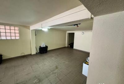 Casă cu 12 camere cu Teren 321 Mp în George Enescu - 8