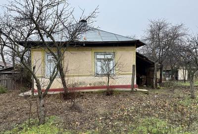 Casă cu 4 camere în Ulmu - 15