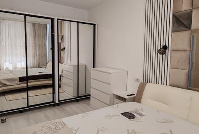 Apartament cu 3 camere semidecomandat, mobilat în Central - 5