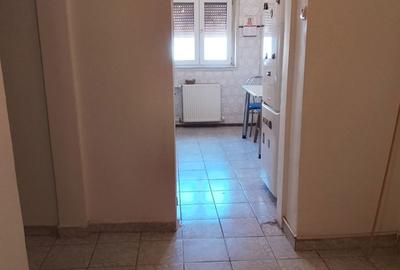 Apartament cu 2 camere decomandat în Gorjului - 3