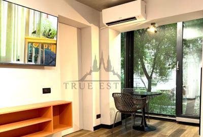 Apartament cu 2 camere semidecomandat, mobilat în Floreasca