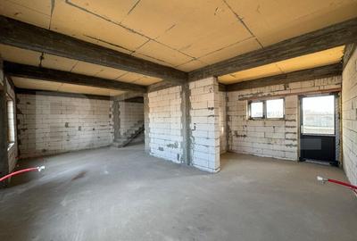 Casa semi-finisata P + M, 110 mp utili, teren 339 mp, Pielesti, zona Magnolia - 15