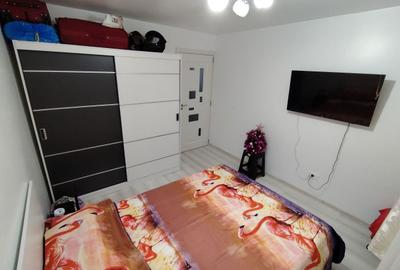 Apartament cu 3 camere semidecomandat în Orizont - 5