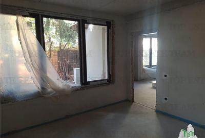 Vanzare casa curte comuna(Stefan cel Mare) - 7