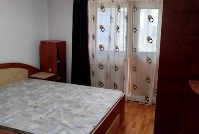 Inchiriez apartament - 2