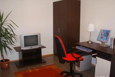 Garsonieră decomandată în Soarelui - 2