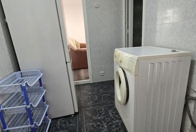 Apartament cu 2 camere nedecomandat în Micro 11 - 13