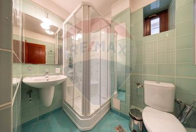 Apartament cu 3 camere decomandat, mobilat în Schei - 18