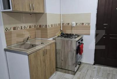 Apartament cu 2 camere nedecomandat, mobilat în Tractorul - 7