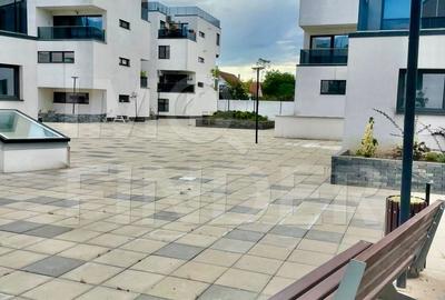Apartament cu 3 camere semidecomandat, mobilat în Bună Ziua - 10