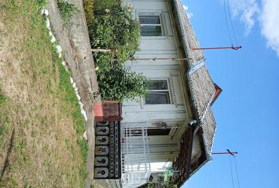 Casă cu Teren 2000 Mp în Coaș - 8