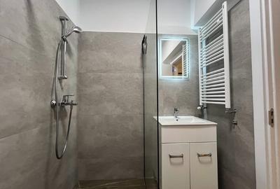 Proprietar vand studio 2 camere metrou Petrache Poenaru- gata de mutare - 10