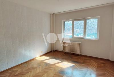 Apartament cu 3 camere decomandat în 13 Septembrie - 2
