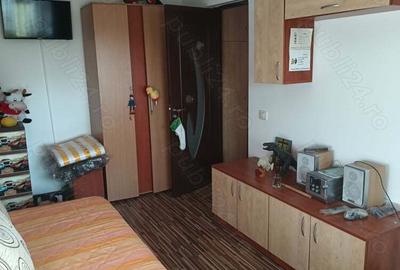Apartament (la mansarda) 2 cam. Decomandat - 3