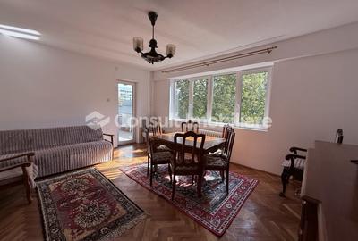 Apartament cu 3 camere decomandat, mobilat în Andrei Mureșanu