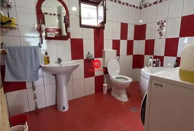 Casă cu 3 camere cu Teren 555 Mp în Eforie - 14