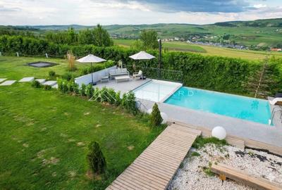Casă individuală cu 5 camere cu Canalizare în Corușu - 11