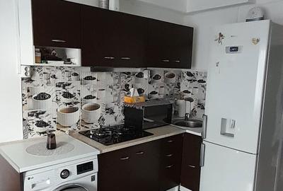 Garsonieră decomandată în Central - 2