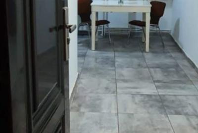 Garsonieră decomandată în Craiovița Nouă - 1