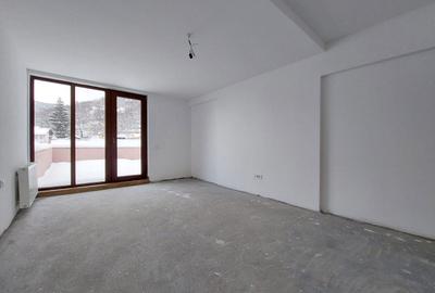 Penthouse cu 4 camere decomandat în Schei - 19