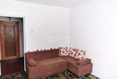 Tatarasi, 3 camere mobilat si utilat, etaj 2