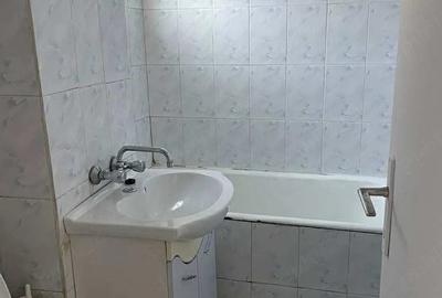 Apartament cu 3 camere decomandat în Casa de Cultură - 6
