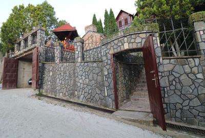 Casă cu 4 camere în Comarnic - 2