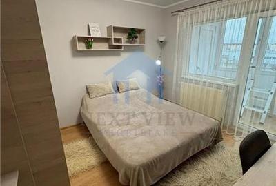 Apartament cu 3 camere decomandat, mobilat în Între Lacuri