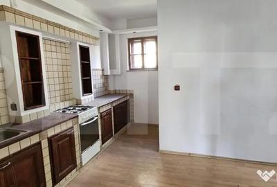 Apartament cu 3 camere decomandat în Central - 2
