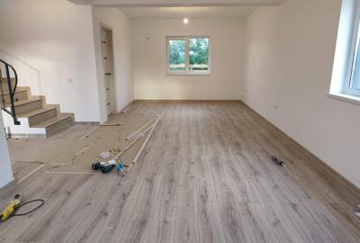FARA COMISIOANE casa cu 4 - 5 camere P+1+pod 2 placi terasa cam tehnic la cheie - 5