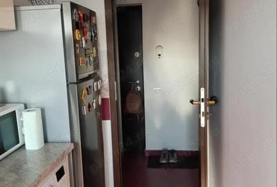 Garsonieră decomandată în Titan - 9