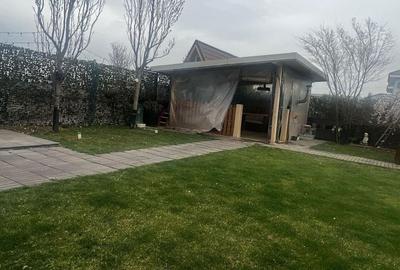 Casă cu 5 camere cu Teren 500 Mp în Săbăreni - 1