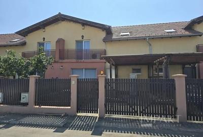 Casă individuală cu 4 camere cu Canalizare în Bună Ziua - 1