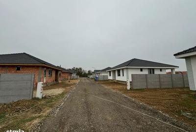 Teren de 550 mp, în Lazuri - 2