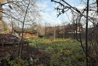 Casă cu 3 camere cu Teren 600 Mp în Central - 1