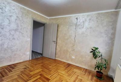 Apartament 3 camere,decomandat,renovat, suprafata generoasa, - 5