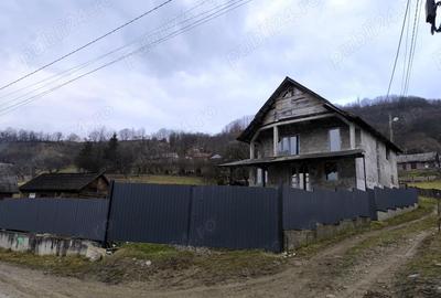 Casă în Vișeu de Jos - 1