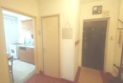 Apartament semidecomandat etaj 1 - 7