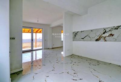 Casă cu 5 camere cu Canalizare în Corbeanca - 9