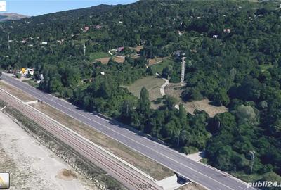 Teren de 2500 mp, în Central - 4